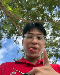 RAR light mode avatar